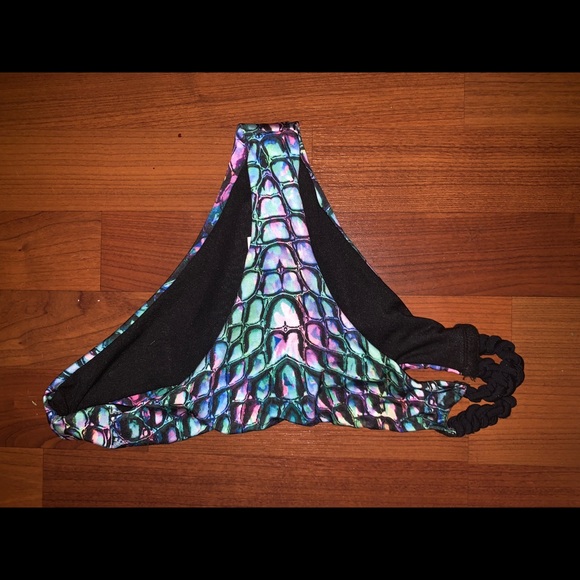 Swimsuit - Picture 5 of 5